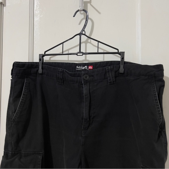 Quicksilver Black Cargo Shorts - Picture 9 of 11